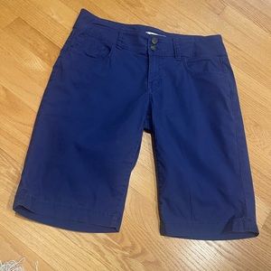 Like new blue Cabi shorts size 8